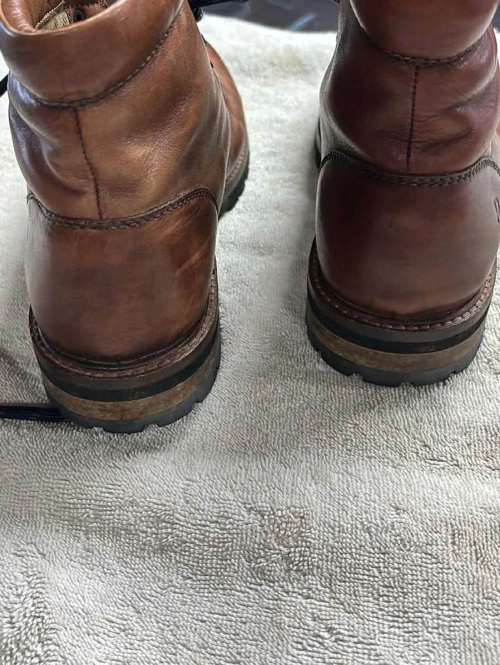 Men's‎ Tan Leather Lace-Up Hiking Boots - Premium Comfort Roan Apex